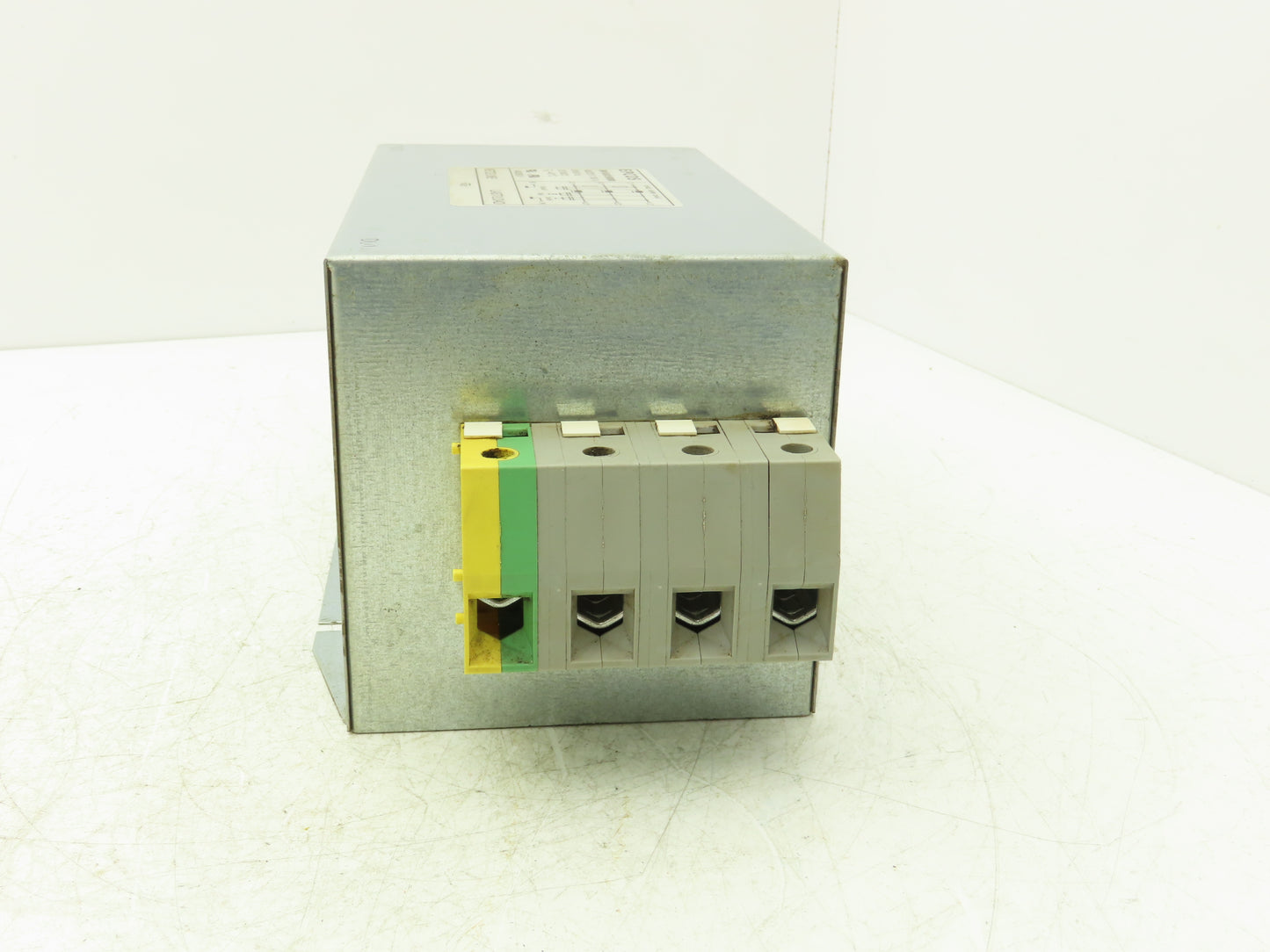 Epcos B84143A0150R000 Line Filter 150A 480/275V 3Ph 6AWG