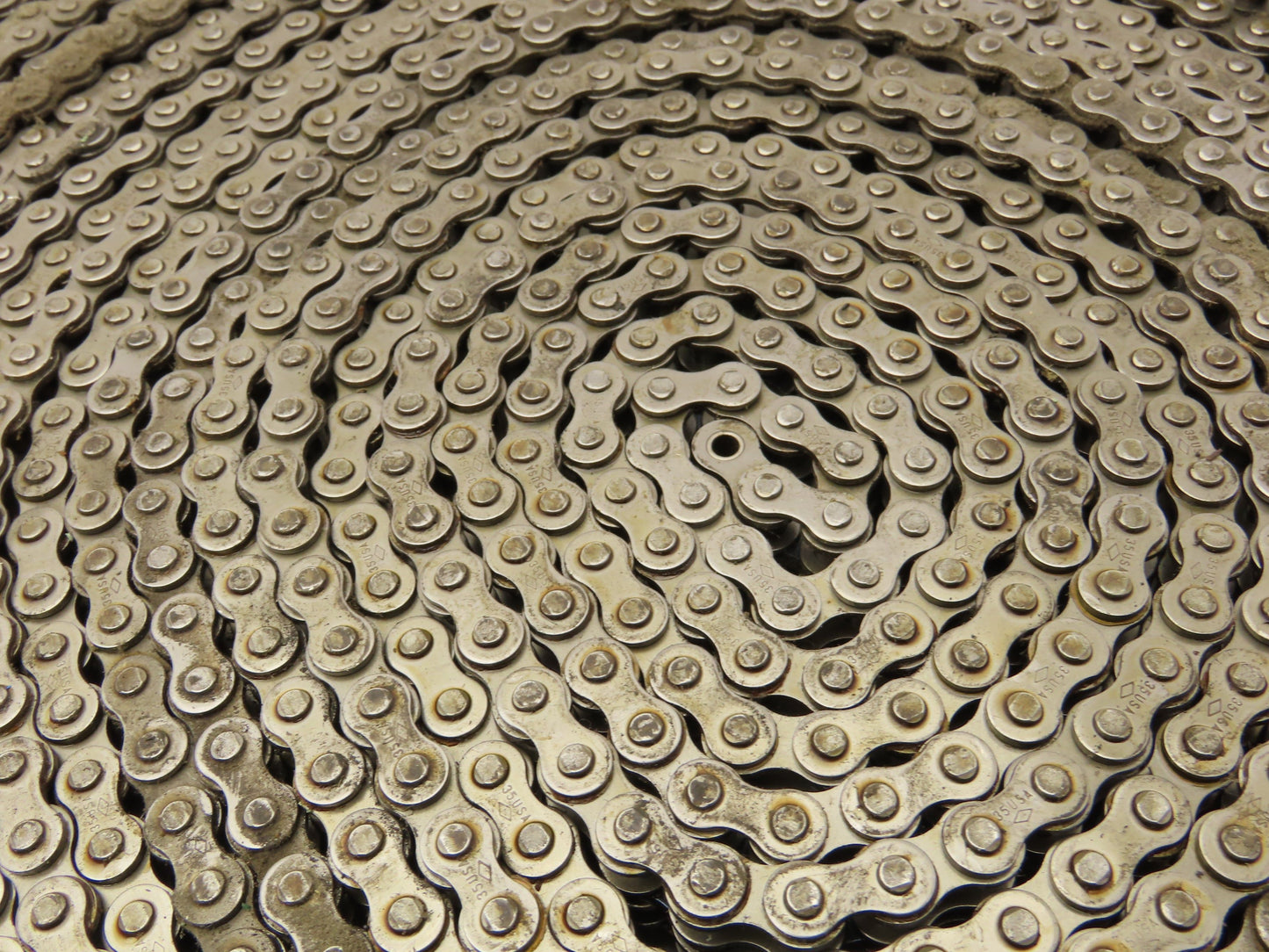 Diamond #35 Double Roller Chain Riveted 0.375" Pitch 49 Ft Length