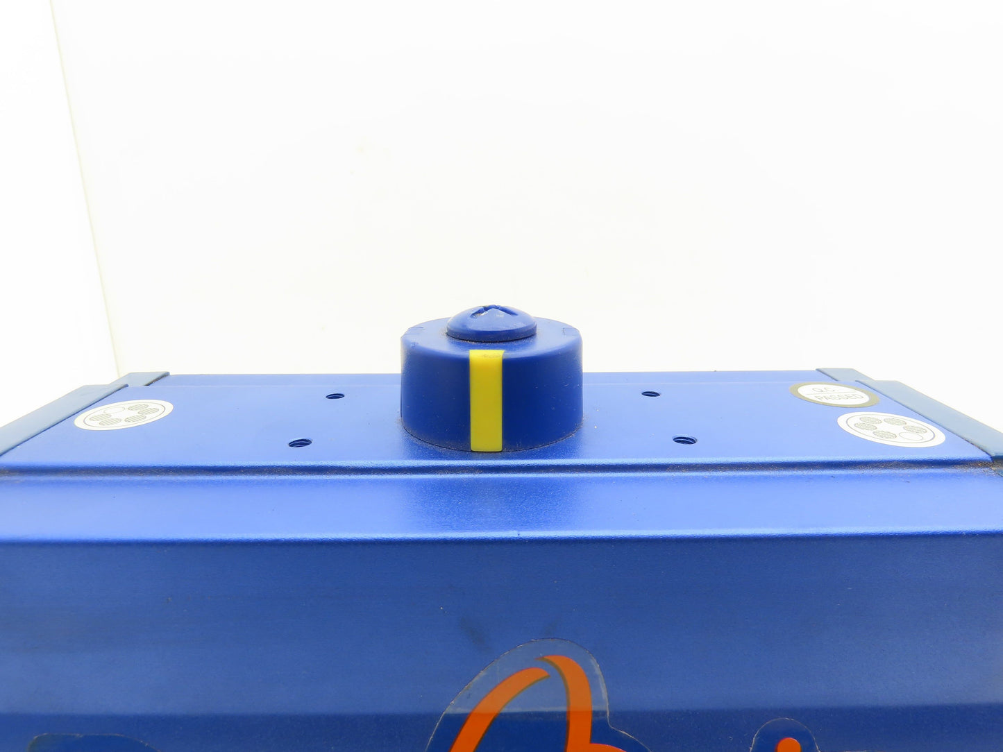 DynaQuip 315616.01 Pneumatic Actuated 2" CF8M Stainless Ball Valve