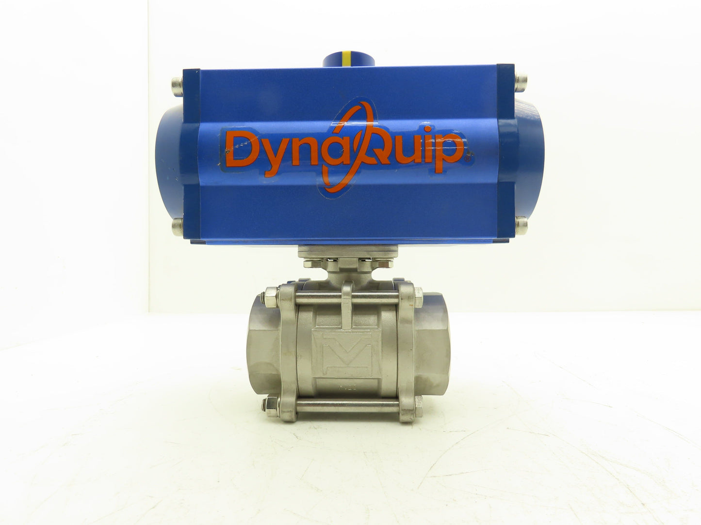 DynaQuip 315616.01 Pneumatic Actuated 2" CF8M Stainless Ball Valve