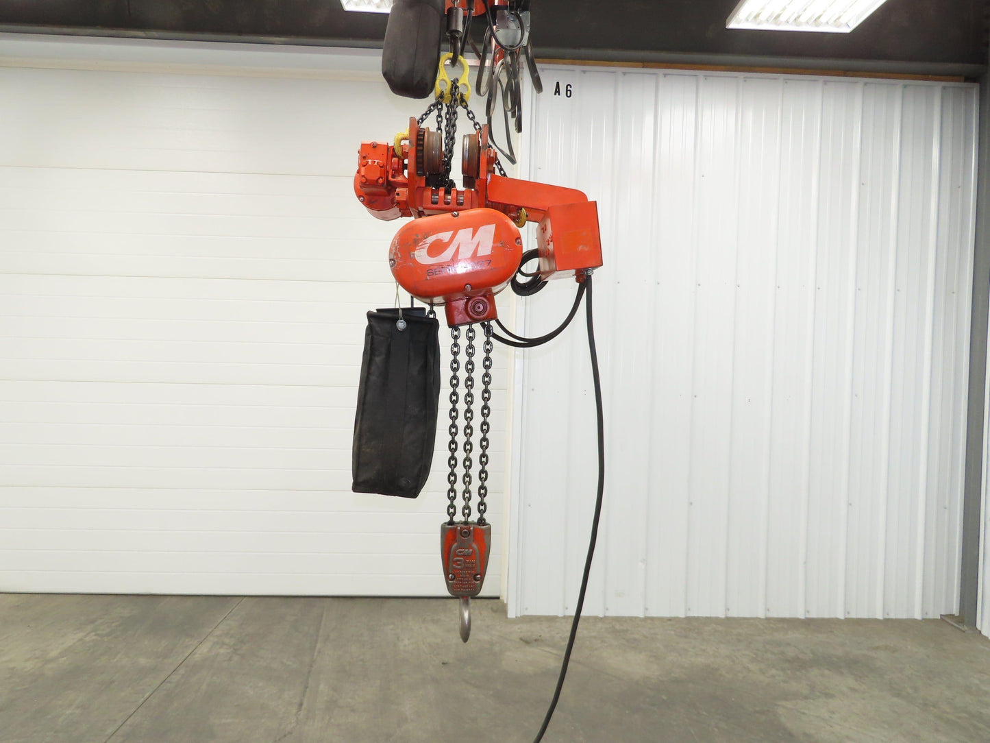 CM Lodestar RRT 3 Ton Electric Chain Hoist 11 FPM 14' Lift Motor Driven Trolley