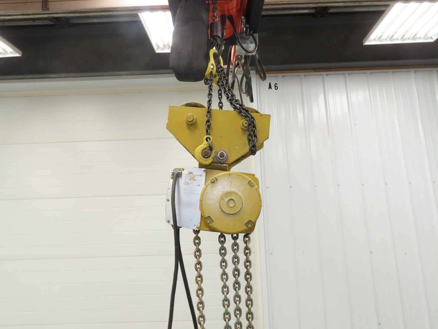 Yale KEL 2 Ton Electric Chain Hoist 8 FPM 10' Lift 230/460 Volt 3PH Trolley