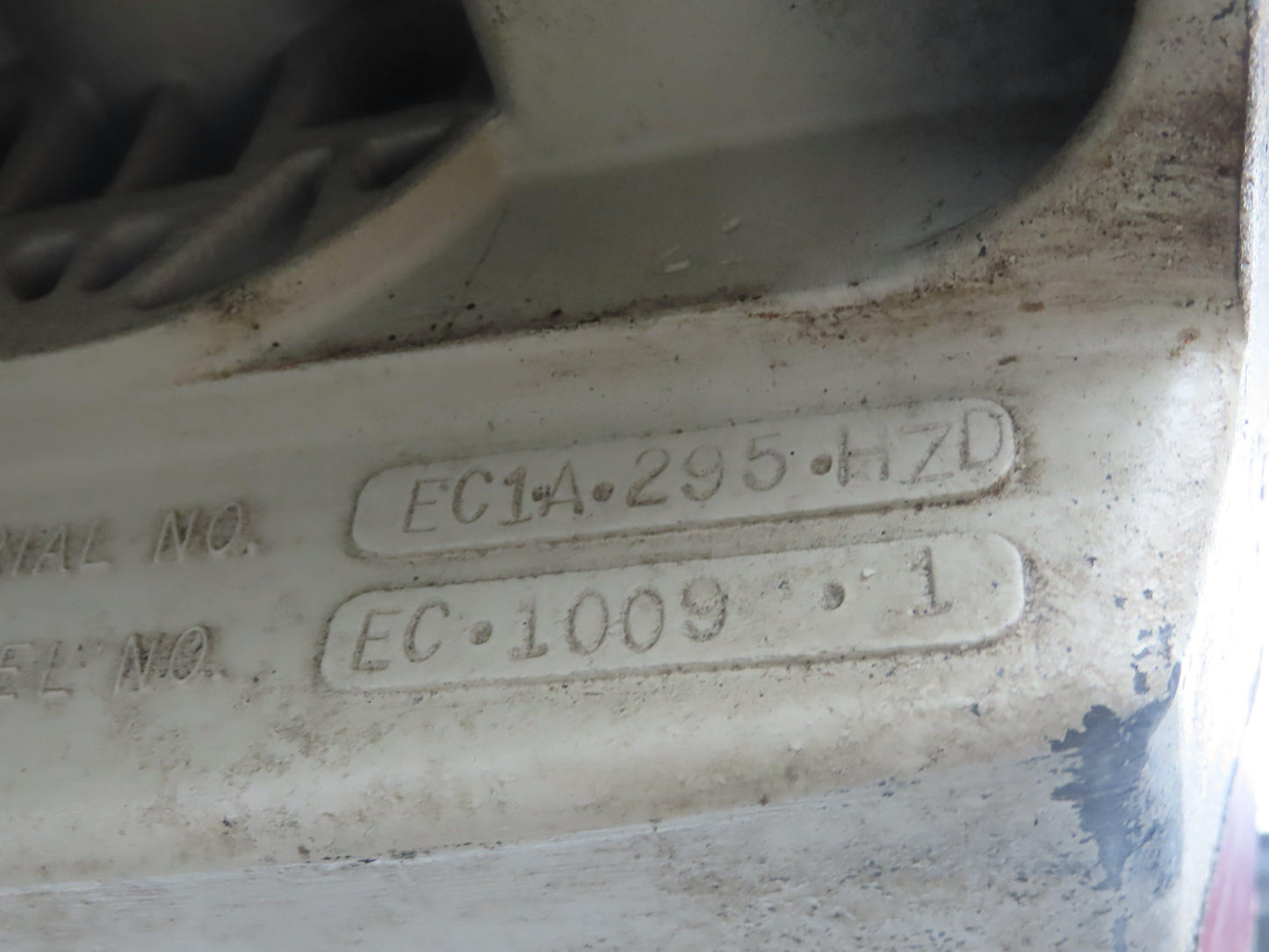 Coffing EC 1009 1 1/2 Ton Electric Chain Hoist 9 FPM 15' Lift 110 Volt 1PH