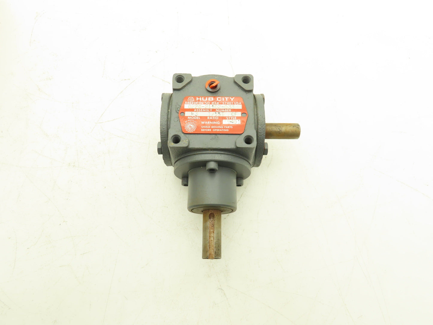 Hub City Model M3 CF Bevel Gear Drive 1:1 Gearbox Right Angle 5/8" Shaft