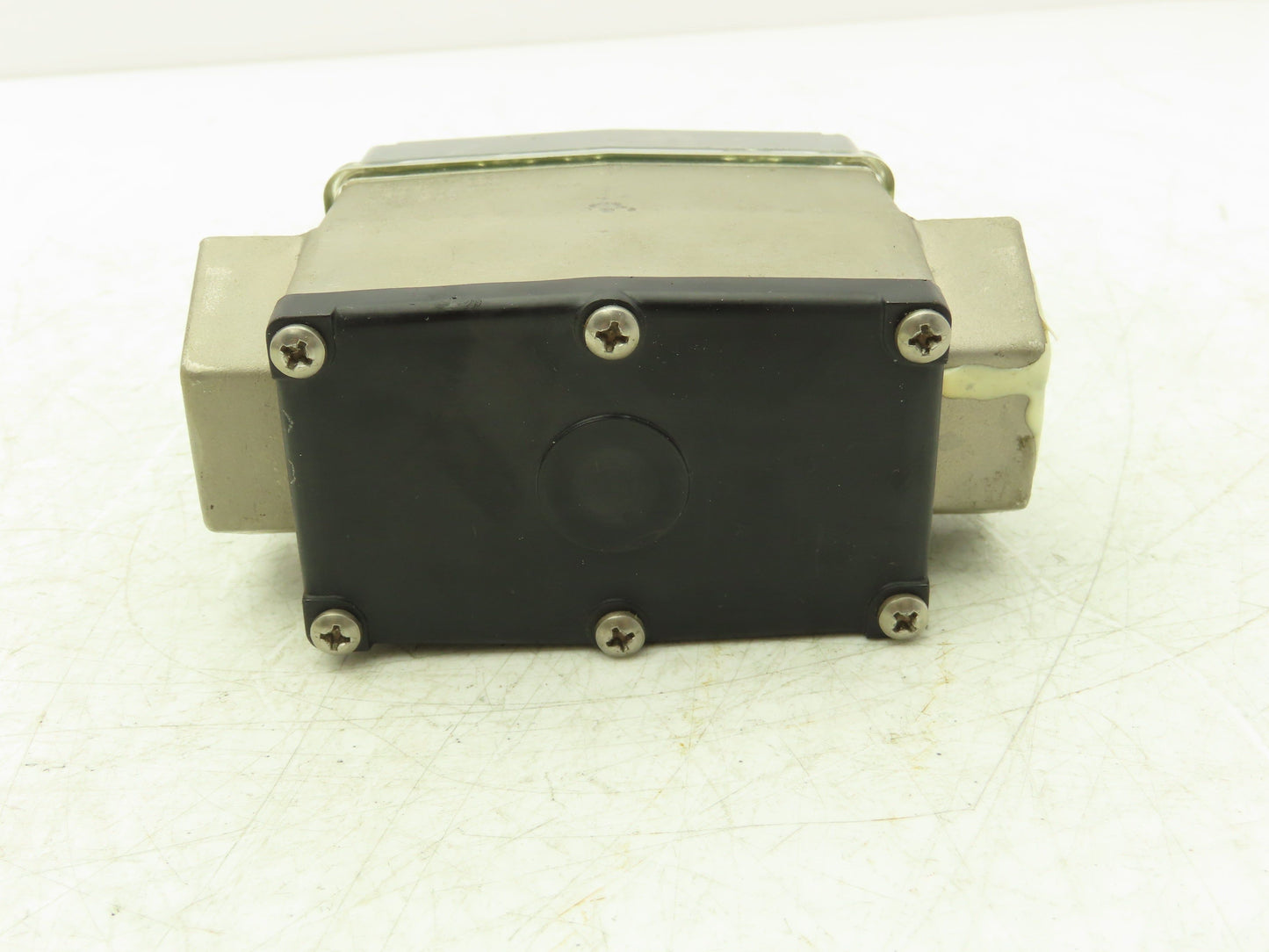 Kobold EDM-4203SC Turbine Flow Rate Meter Totalizer 1"NPT Battery Powered