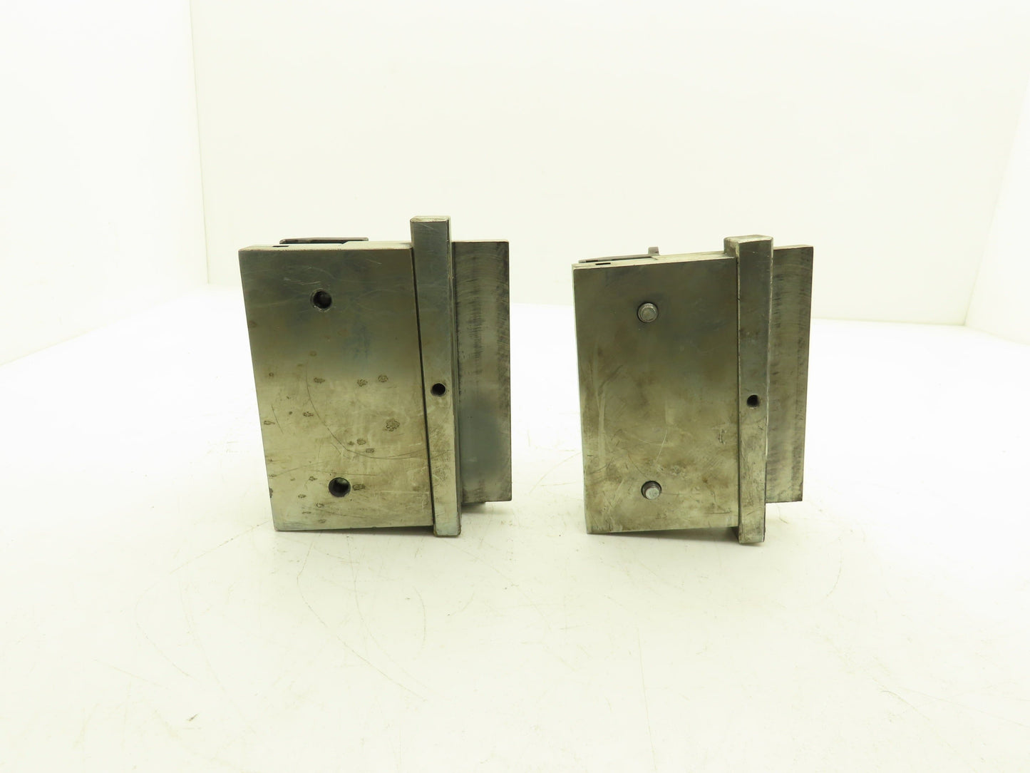Break Press Tool Holder Clamp With Two Holders 1/2" Tang Lot of 2