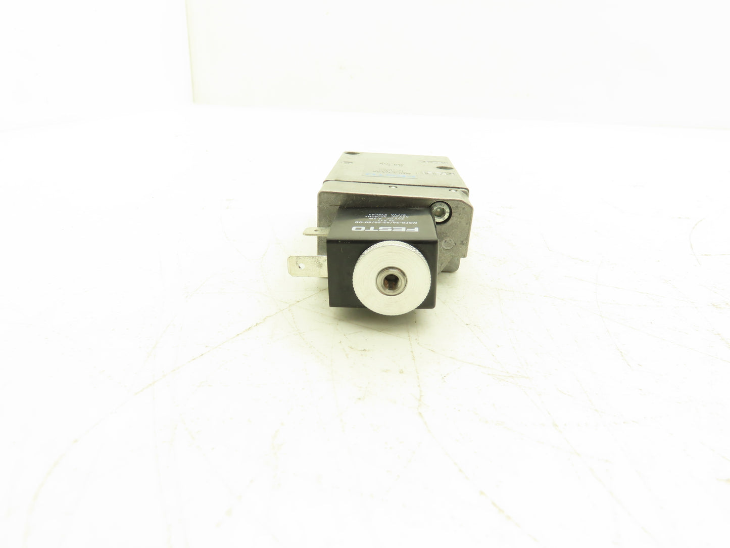 Festo 26628 MFH-3-1/4-SA Solenoid Valve 3 Way 2 Pos 145 PSI 1/4"NPT NC 24VDC