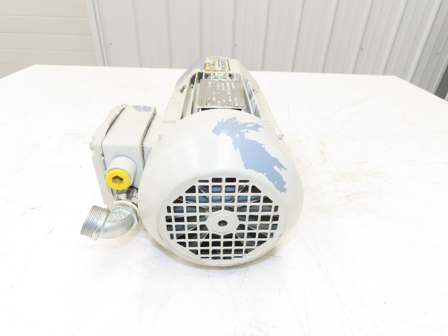 Sew-Eurodrive R32DT80N4 Inline Gearmotor 4.5:1 Reducer 374rpm 1Hp 230/460V 3PH