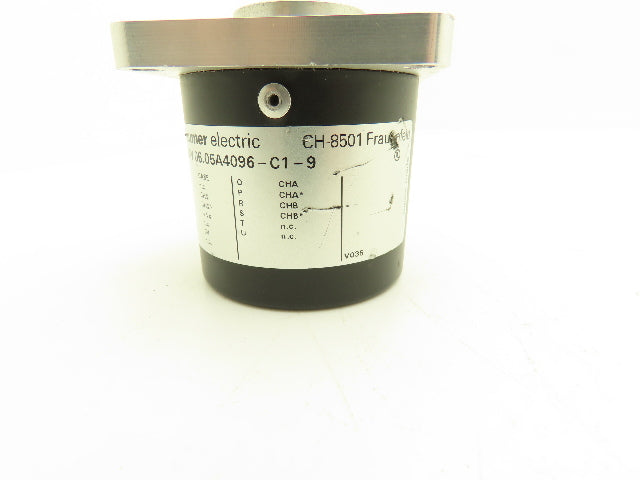 Baumer Electric BDW 06.05A4096-C1-9 Rotary Encoder 1-30VDC 10mm Shaft V035