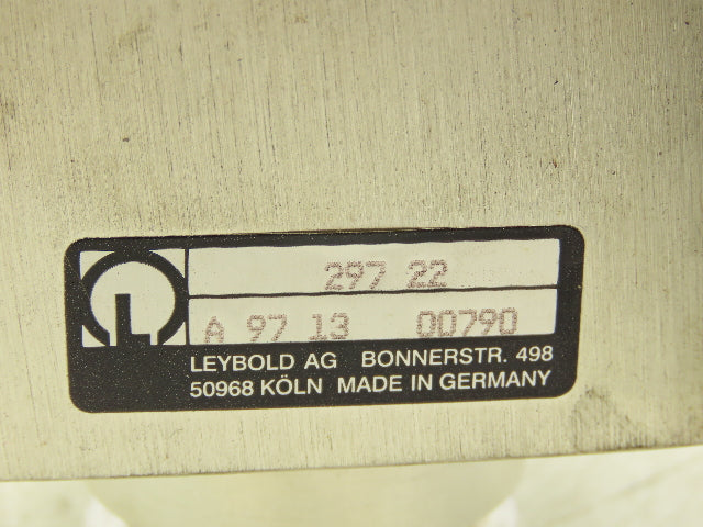 Leybold 297 22 Vacuum Valve 90° Right Angle 0.9" ID