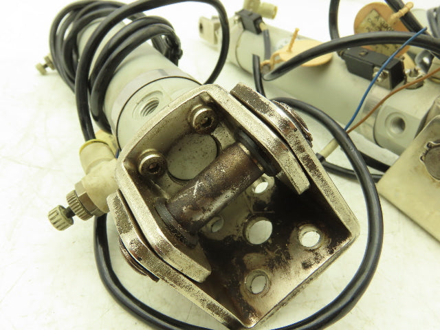 SMC CDG1BA32-125 Pneumatic Round Air Cylinder 125mm Stroke 32mm Bore -Lot of 3