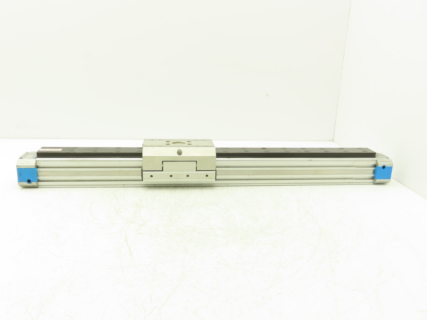 Festo DGPL-32-450-PP-VA-KF B Linear Slide Actuator Air Cylinder 450mm Stroke