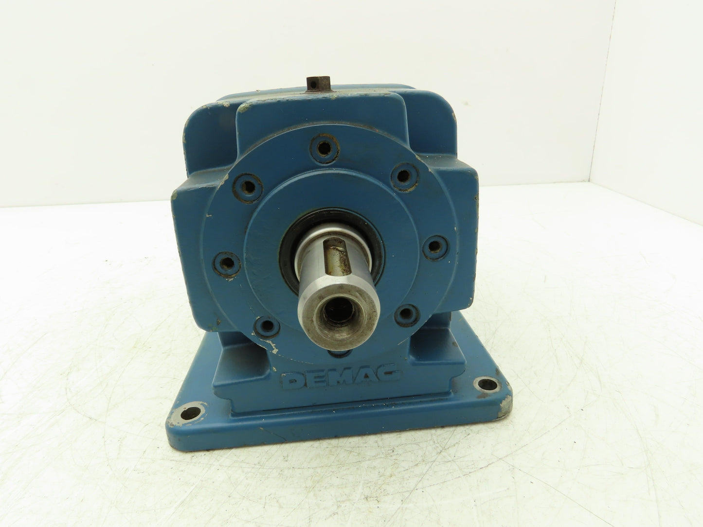Mannesmann Demag D04-B 3-0-1 Crane Drive Gearbox 4.6:1 Reducer for Gearmotor