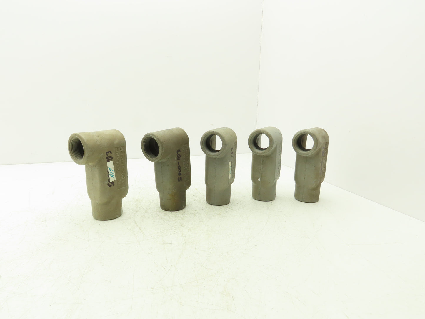 Appleton LB47  1-1/4" Conduit Body FM7 Grayloy  Lot of 5