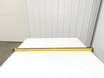 Banner SLSR30-1200Q8 EZ Screen Safety Light Curtain Receiver 1200mm 24VDC