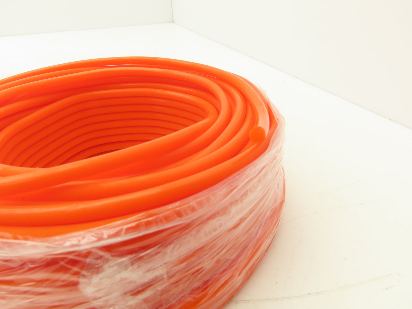 Fenner Drives 1032006 Eagle Orange 85 Polyurethane Round Belting 3/16" Dia 95'