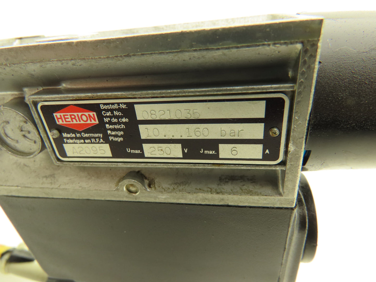 Herion 0821035 Hydraulic Solenoid Valve 145-2300 PSI 250V