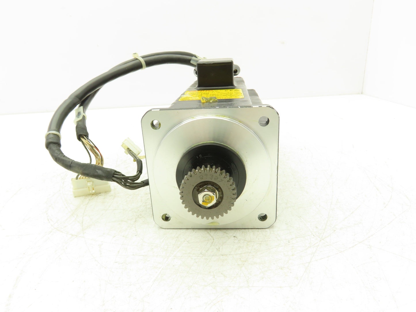Fanuc A06B-0373-B175 AC Servo Motor 0.5kw 3000RPM 129v 3ph Encoder A8600360T001
