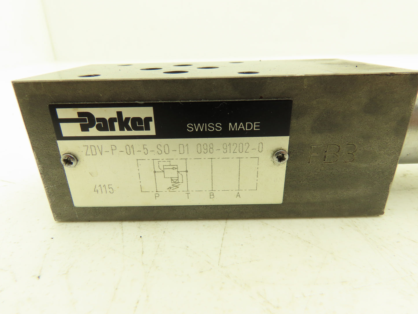 Parker ZDV-P-01-5-S0-D1 Hydraulic Pressure Relief Sandwich Valve 098-91202-0