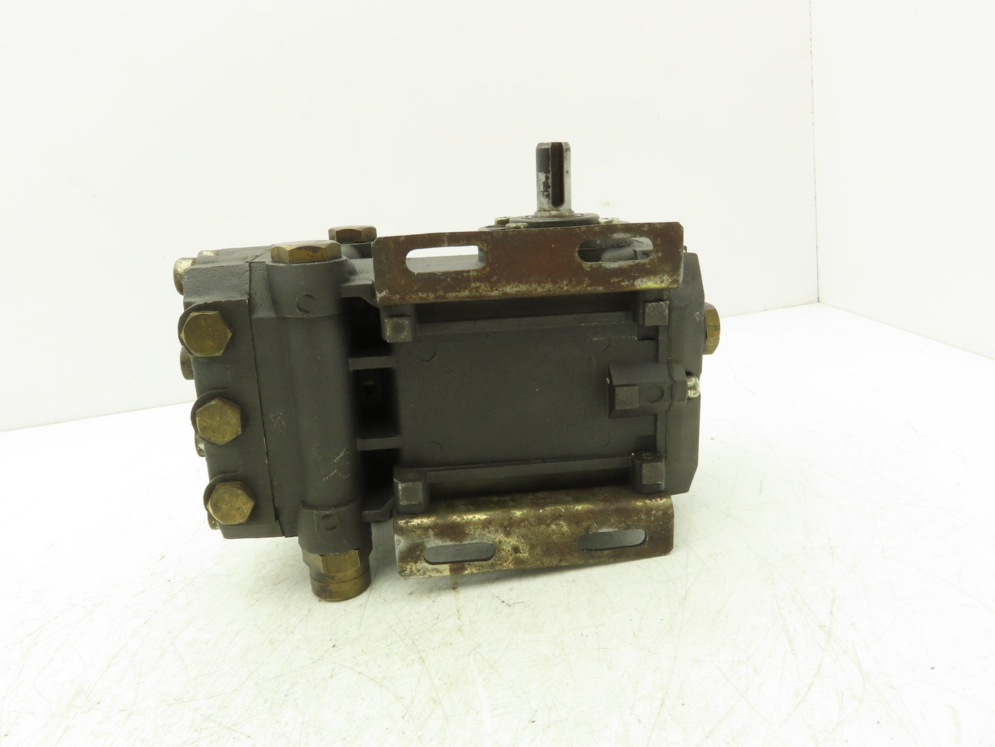 Ex-Cell-O 88/1 High Pressure Coolant Pump Pressure Washer RH Shaft Milling