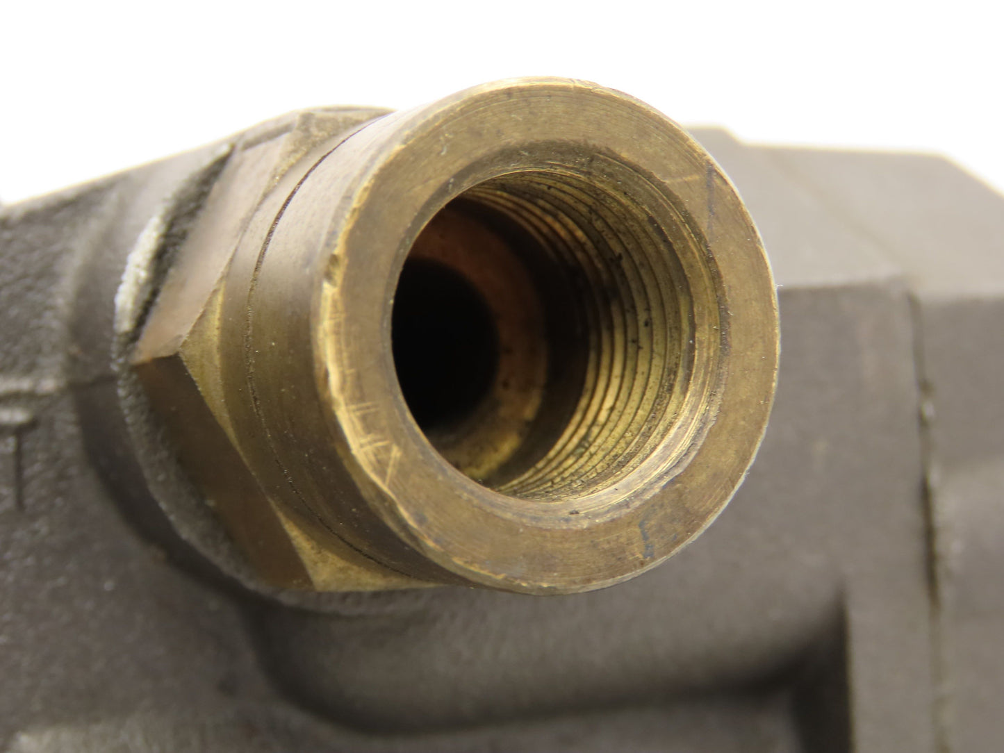 Ex-Cell-O 88/1 High Pressure Coolant Pump Pressure Washer RH Shaft Milling