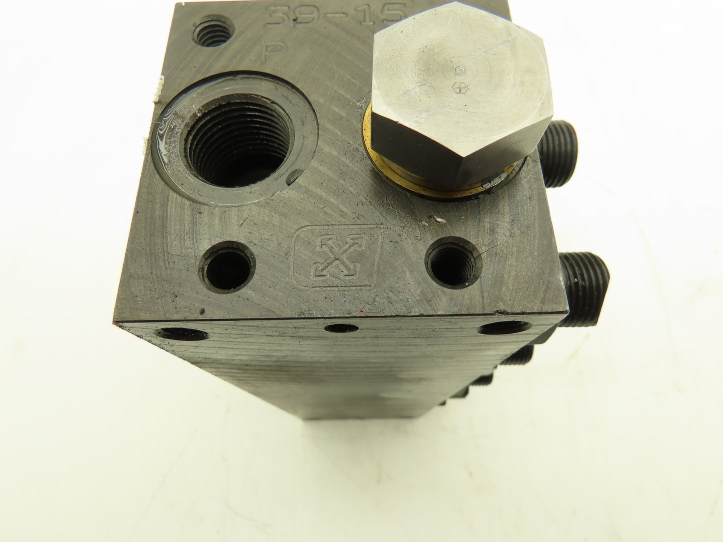 Parker MSP4D23BA910 Hydraulic 4-Station Manifold Valve Block 5000psi Cetop 3