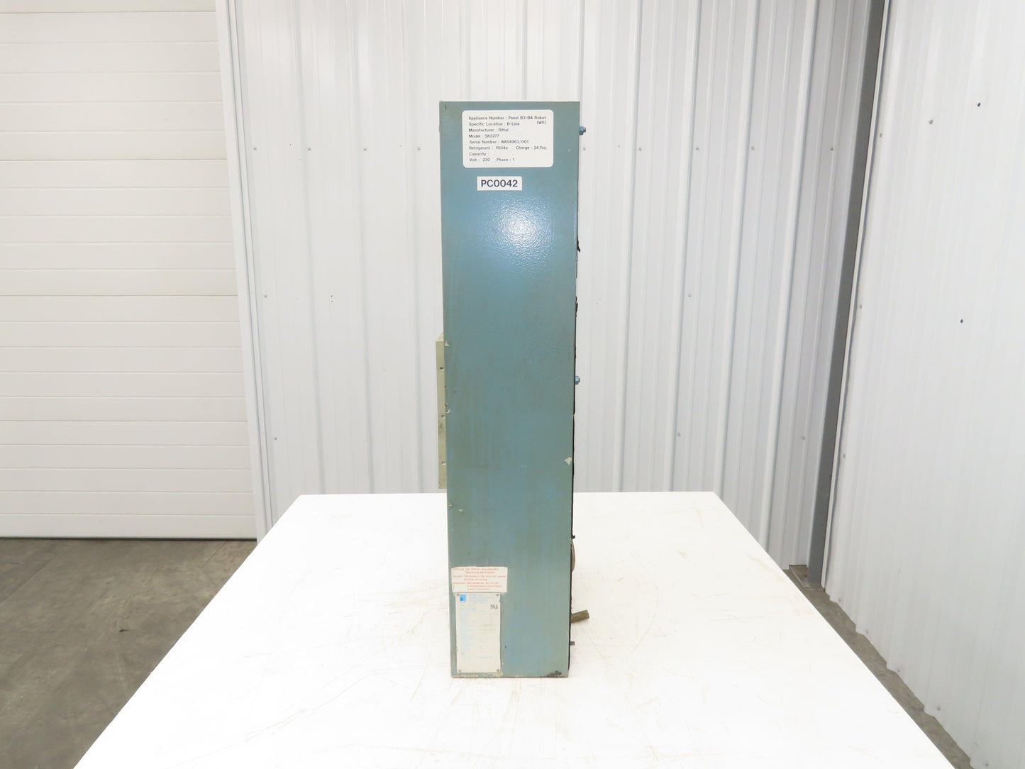 Rittal SK3277 Electrical Enclosure Air Conditioner 960W 230V 1Ph