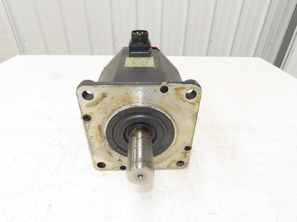 Fanuc A06B-0142-B076 AC Servo Motor 2.1kW 186v 3Ph 2000RPM Encoder A8600360V511