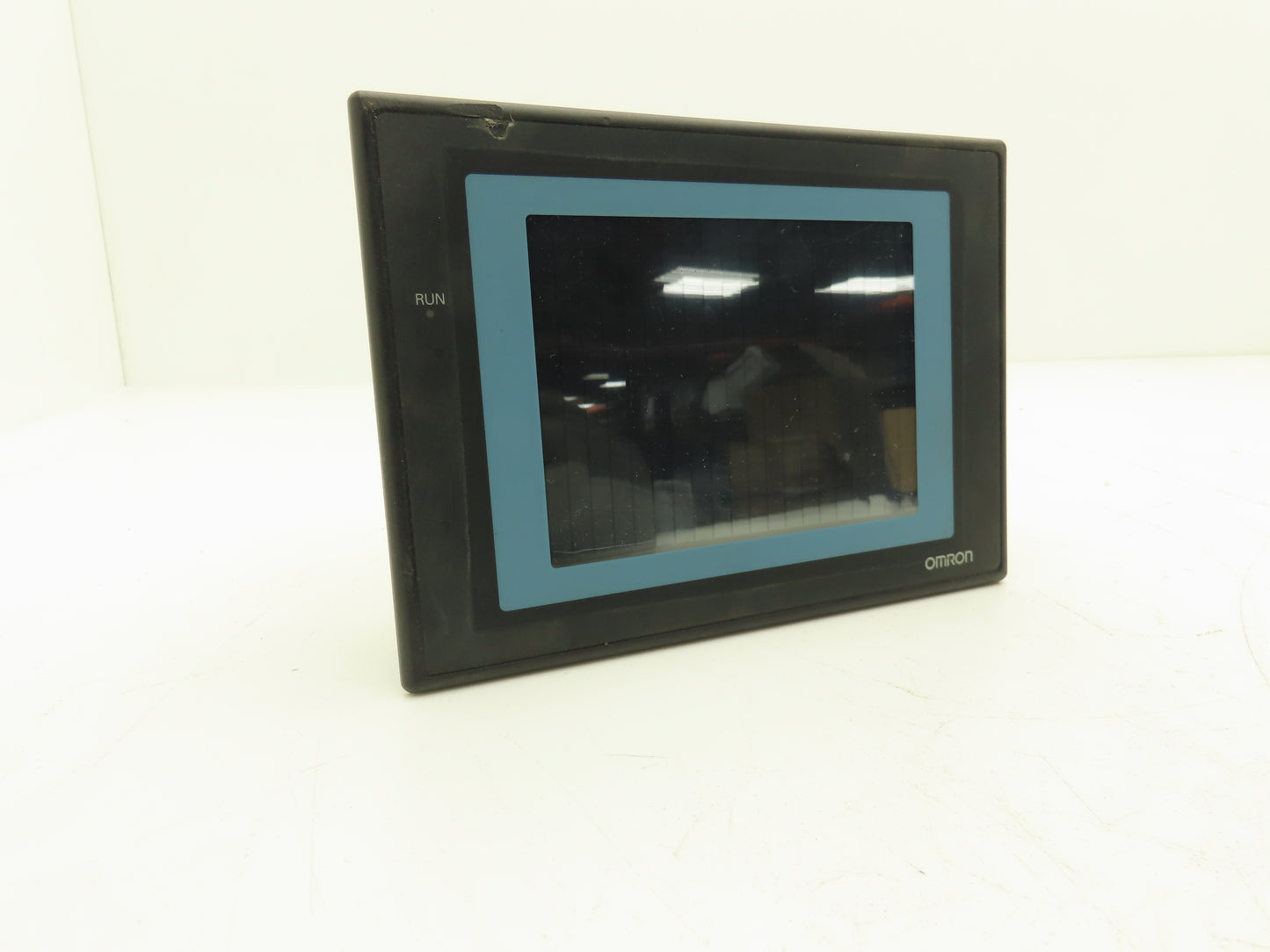 Omron NS5-SQ10B-V2 Touchscreen HMI 5.7" Interactive Display 24VDC