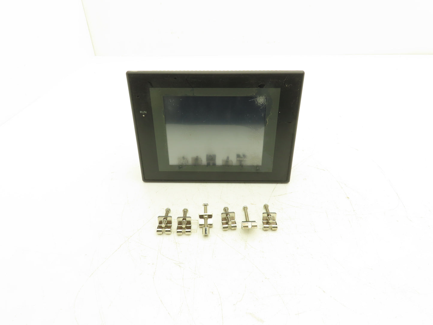 Omron NS5-SQ10B-V2 Touchscreen HMI 5.7" Interactive Display 24VDC