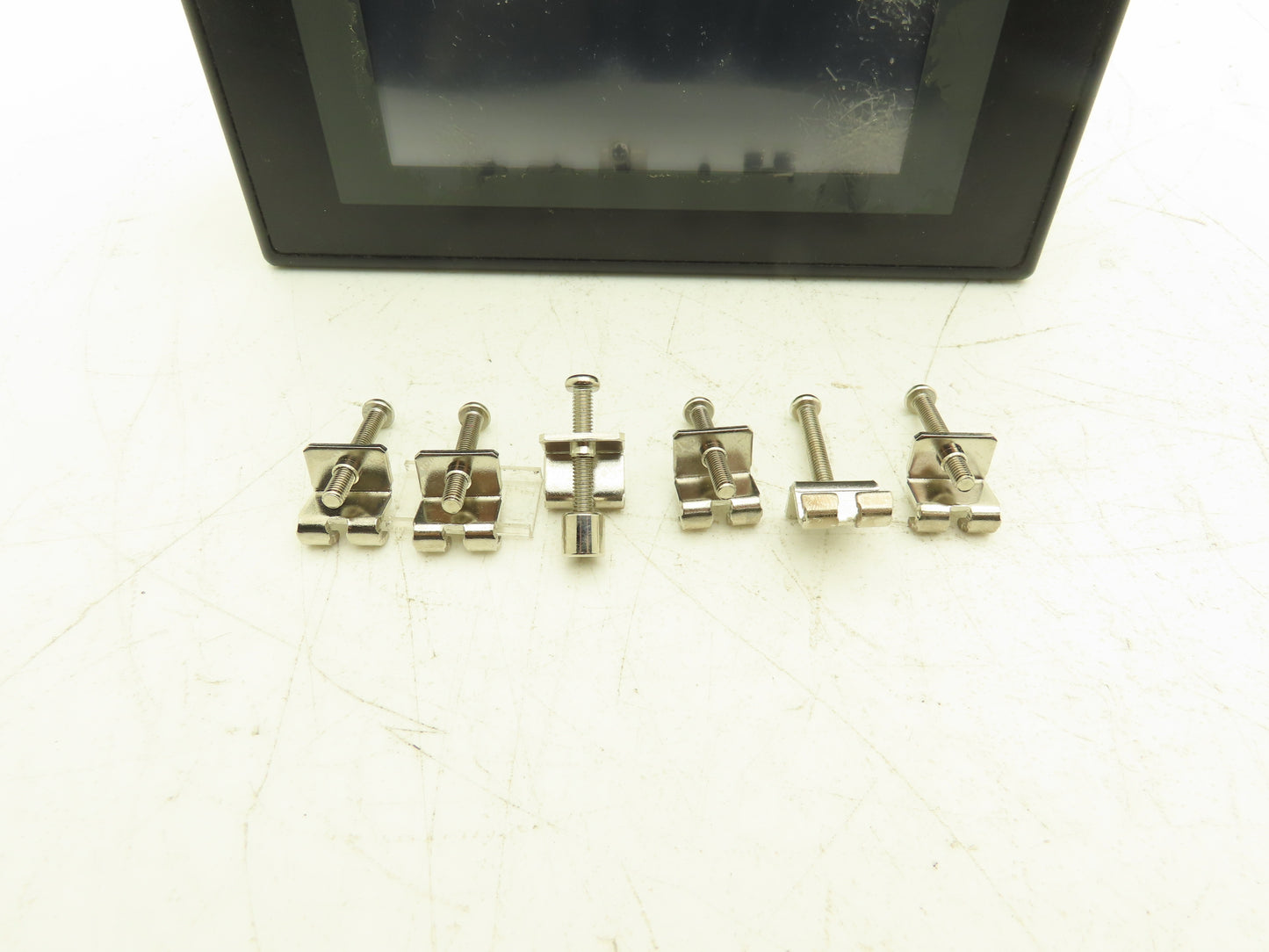 Omron NS5-SQ10B-V2 Touchscreen HMI 5.7" Interactive Display 24VDC