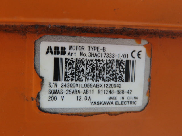 ABB SGMAS-25ARA-AB11 3HAC17333-1 Servo Motor 200V 12A TS2640N871E172 Encoder