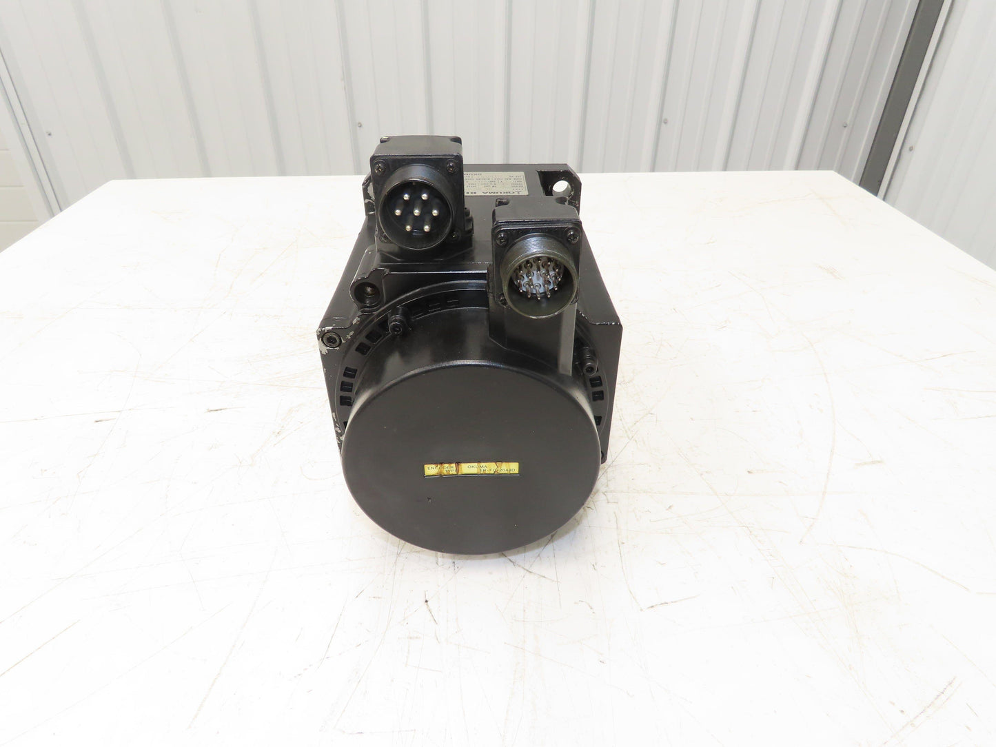 Okuma BL-MC200E-20T AC Servo Motor 4kW 2000 RPM 157V 3PH Encoder ER-FC-2048D