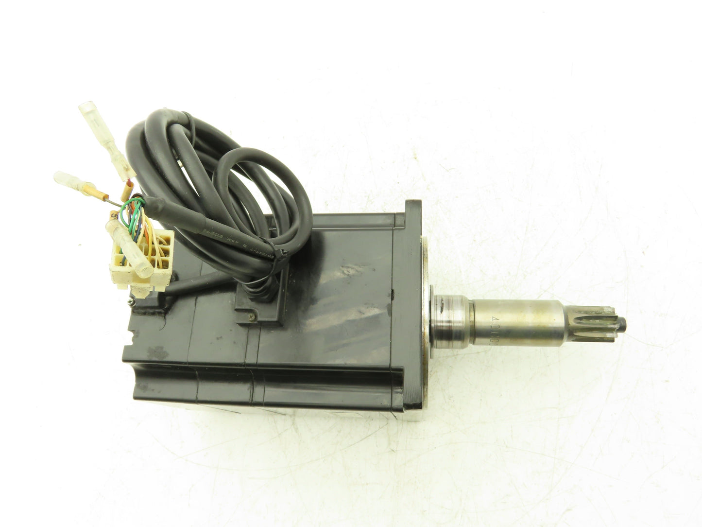 Yaskawa SGMP-15AWYR12 AC Servo Motor 1500 W 200 V 7.5 A