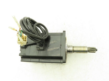 Yaskawa SGMP-15AWYR12 AC Servo Motor 1500 W 200 V 7.5 A