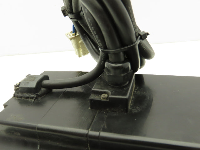 Yaskawa SGMP-15AWYR12 AC Servo Motor 1500 W 200 V 7.5 A