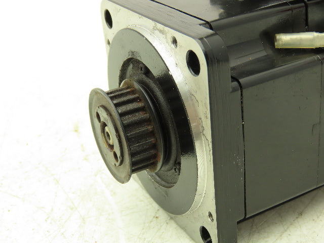 Yaskawa SGMP-02AWYR12 AC Servo Motor 0.2kW 200v 2.0A