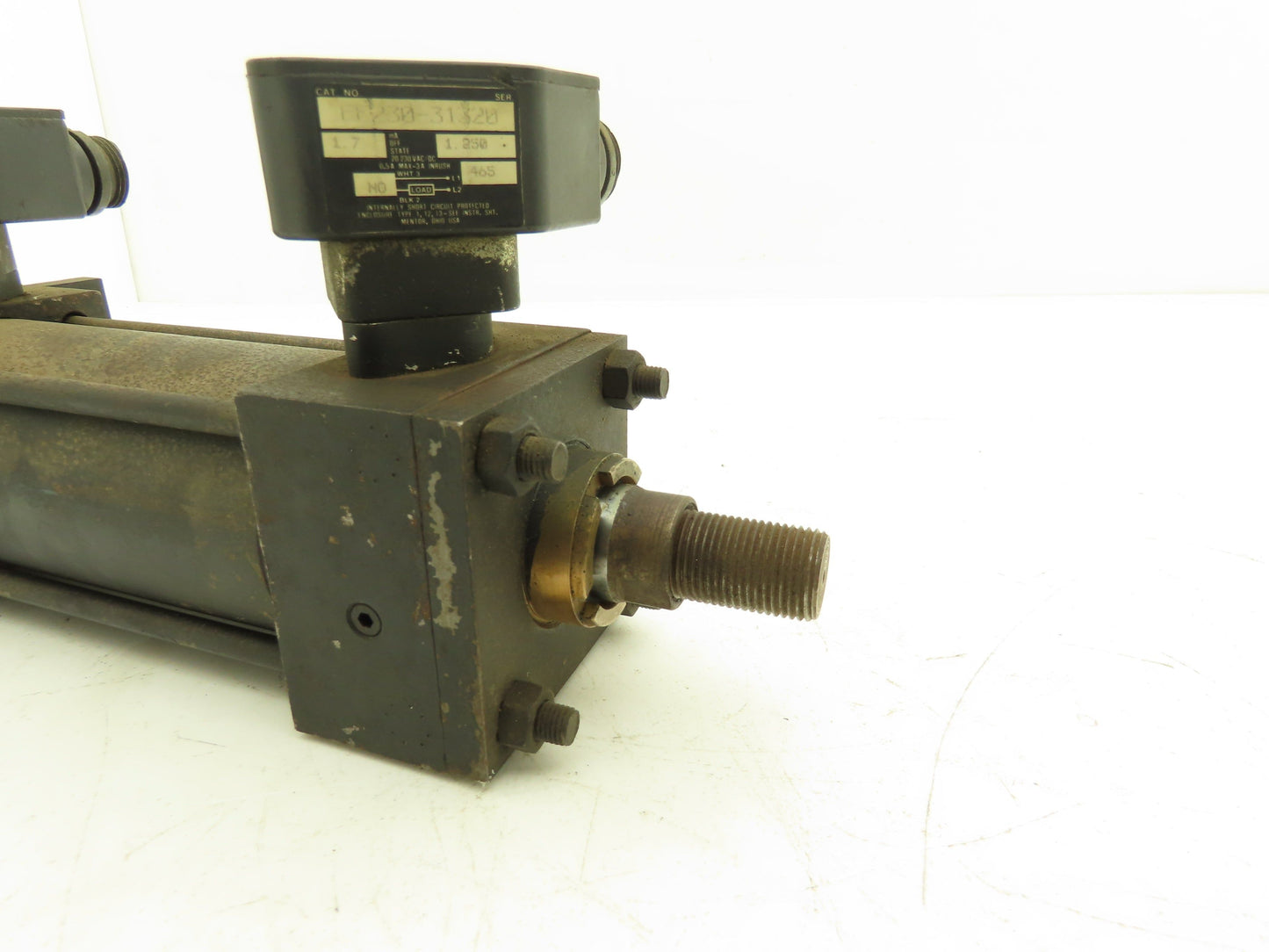 Parker CH2AUS34C Air Cylinder 2.5" Bore 4" Stroke 3/4"-16 End 250psi