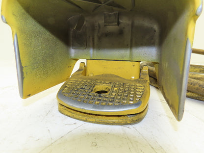 Square D 9002-AW2 Foot Switch Pedal Safety Guard Yellow 600V 13' Cord *READ