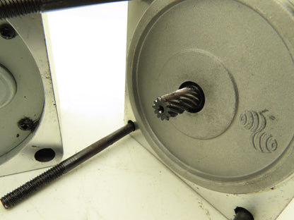 Sesame 5RK60GN-AFTs Reversible Gear Motor 25:1 Gearhead 64 RPM 110V 1PH 5GN25K