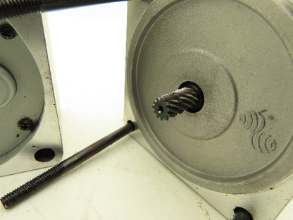 Sesame 5RK60GN-AFTs Reversible Gear Motor 25:1 Gearhead 64 RPM 110V 1PH 5GN25K