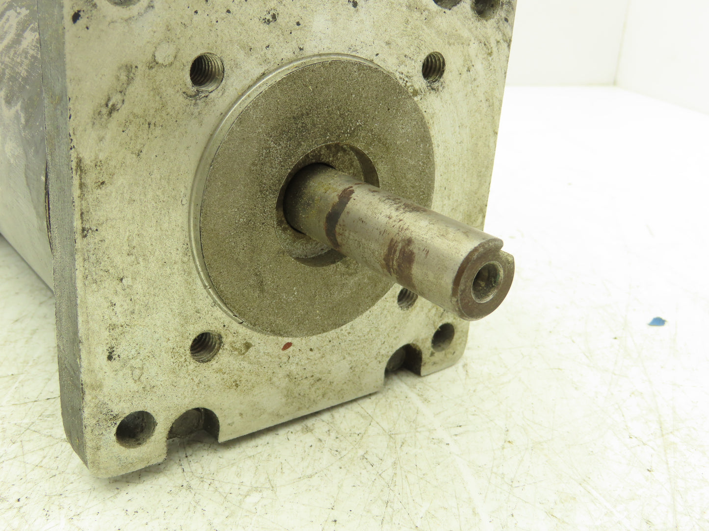 Allen Bradley 1326AB-A1G-11 AC Servo Motor 0.7Kw 5000rpm 480/360v 3ph