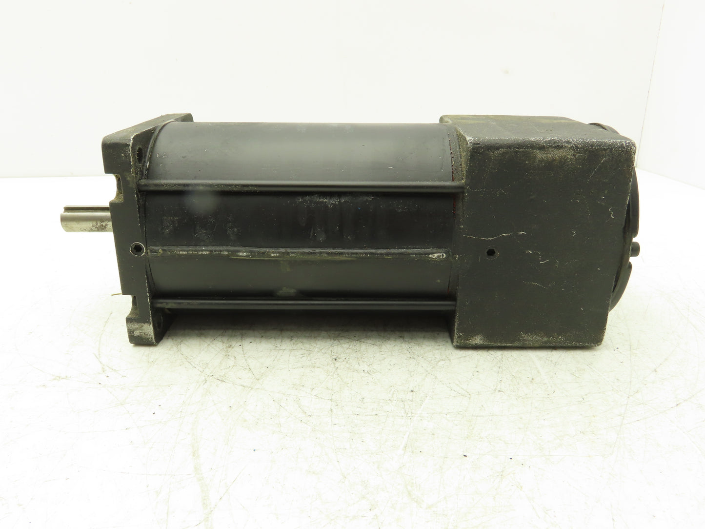 Allen Bradley 1326AB-A1G-11 AC Servo Motor 0.7Kw 5000rpm 480/360v 3ph