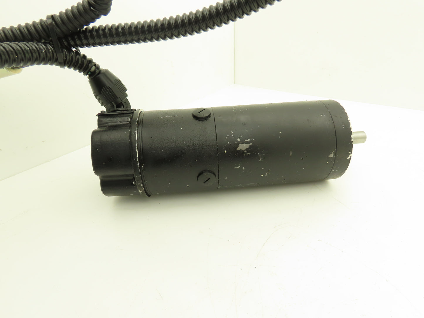 Anilam MTS30M4-59 DC Servo Motor 140V 2400 RPM w/Cable