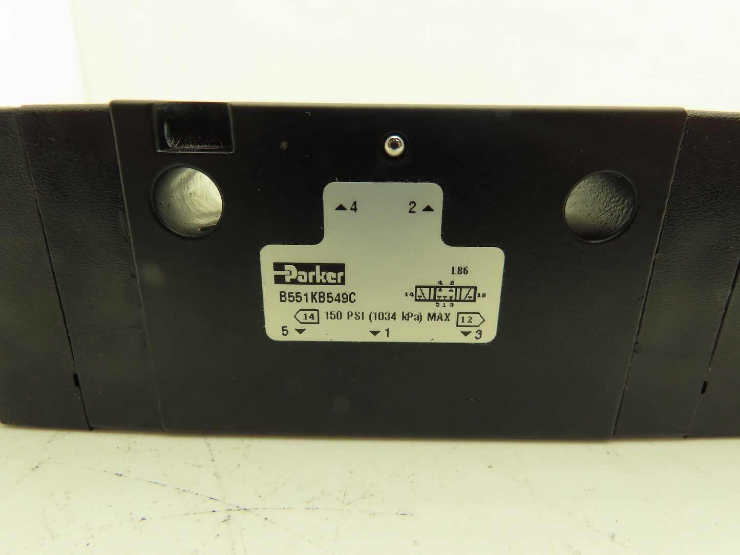 Parker B551KB549C Pneumatic Air Dual Solenoid Valve 24VDC 150PSI 1/4" NPT 5 Way