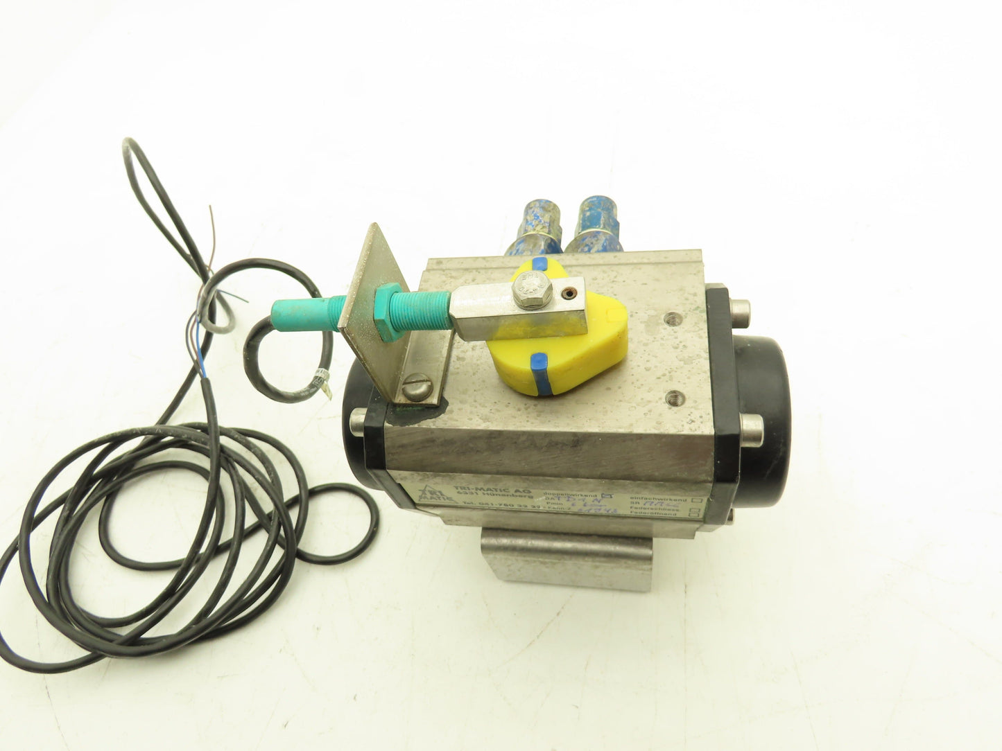 Tri-Matic AG 6A943 Double Acting Pneumatic Actuator 1/2" Stem Bore