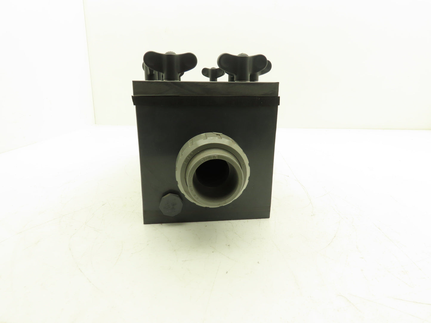Sediment Trap 6 X 12" Box 2" Inlet And Outlet Plastic Housing Removable Top