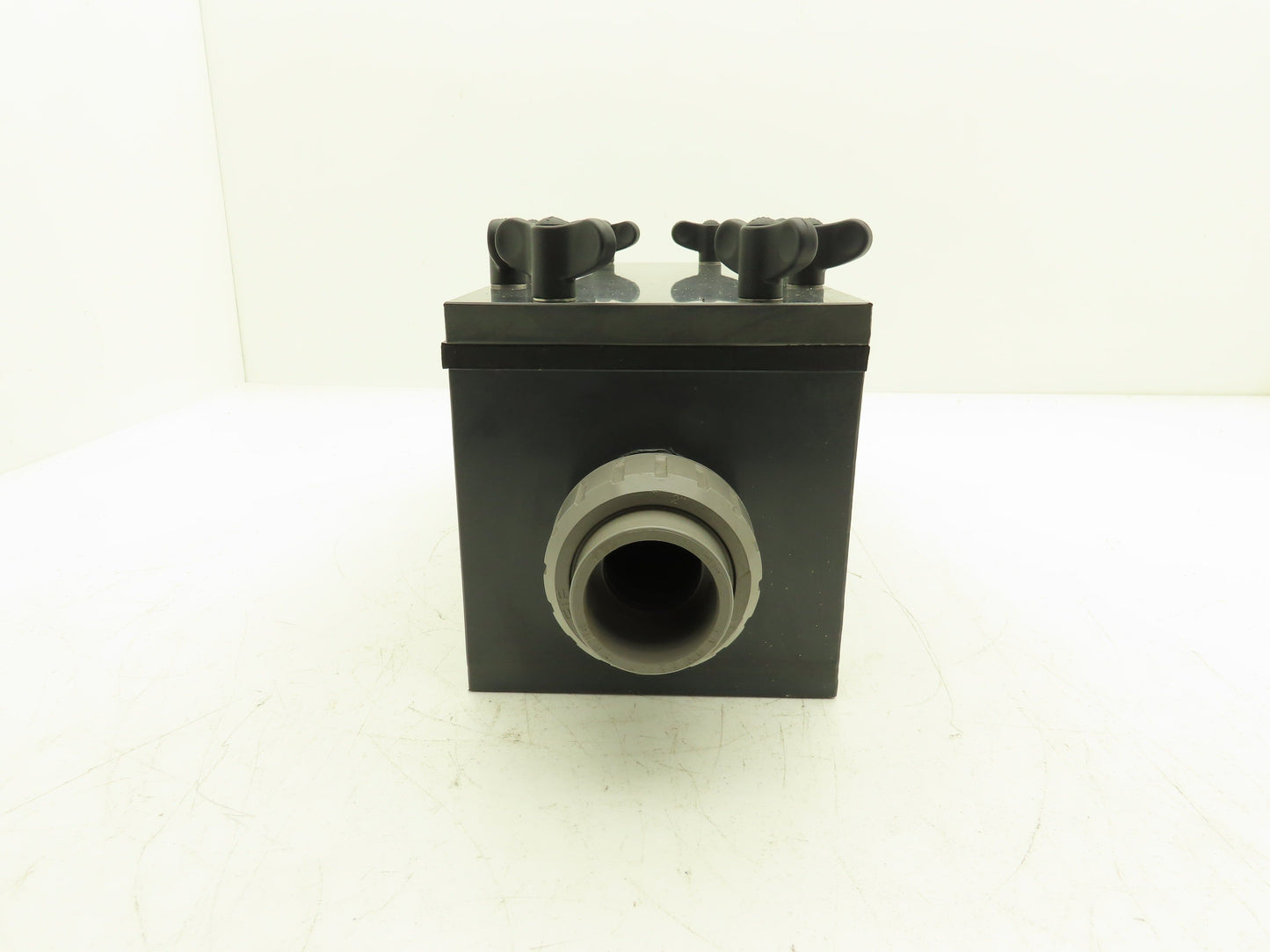 Sediment Trap 6 X 12" Box 2" Inlet And Outlet Plastic Housing Removable Top