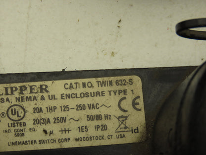 Clipper TWIN 632-S Dual Foot Switch 2-Pedal 125-250VAC 4-Pin Plug  Lot of 2