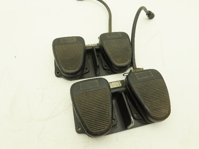 Clipper TWIN 632-S Dual Foot Switch 2-Pedal 125-250VAC 4-Pin Plug  Lot of 2